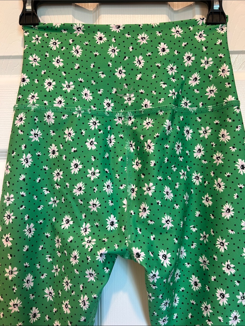 BEYOND YOGA High Waisted Midi Leggings in Honeydew Daisies - Picture 9 of 14